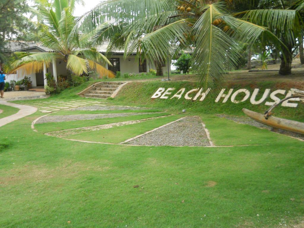Beach House Negombo Exterior foto